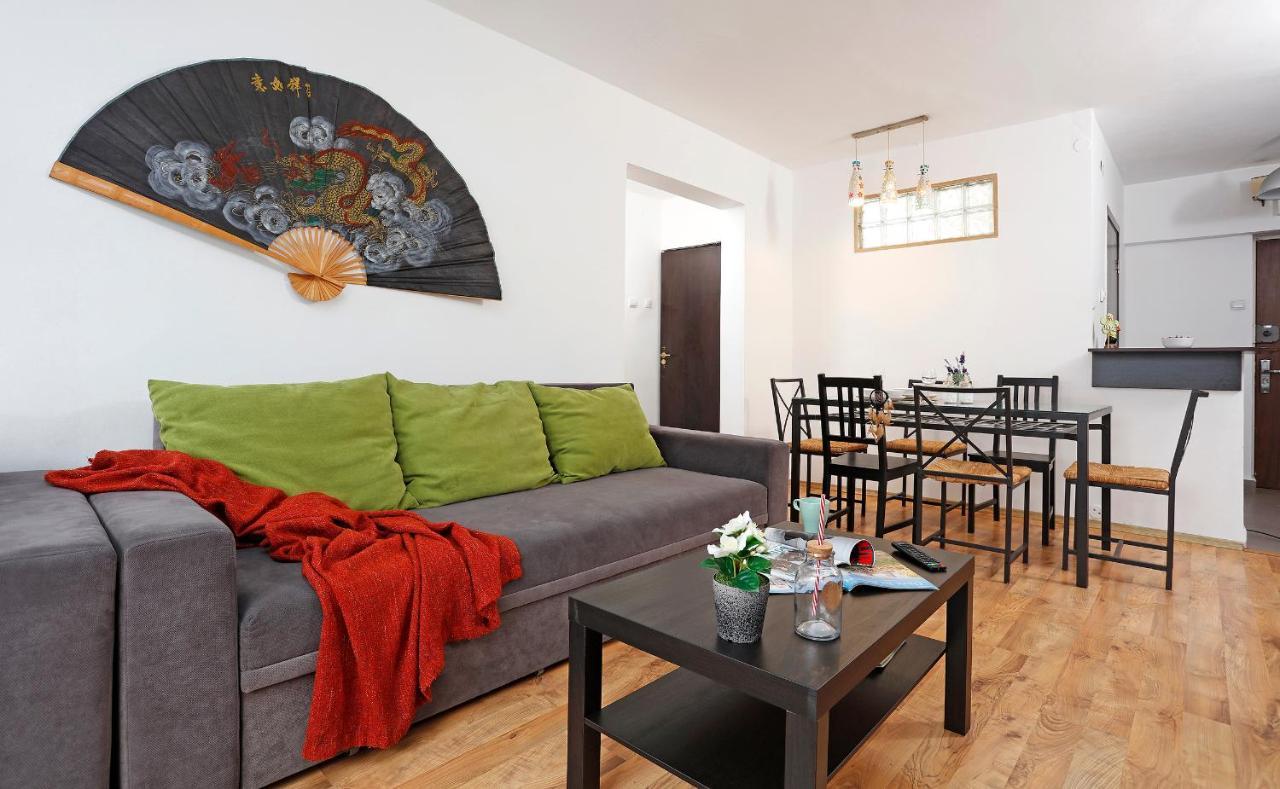 Central Apartment Very Close To Old City Bucharest Exterior photo